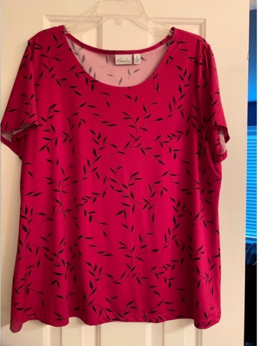 Kim Rogers Magenta and Black Pattern Short Sleeve